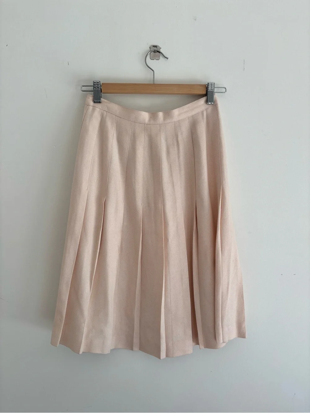 Vintage Pleated Midi Skirt in Blush Pink
